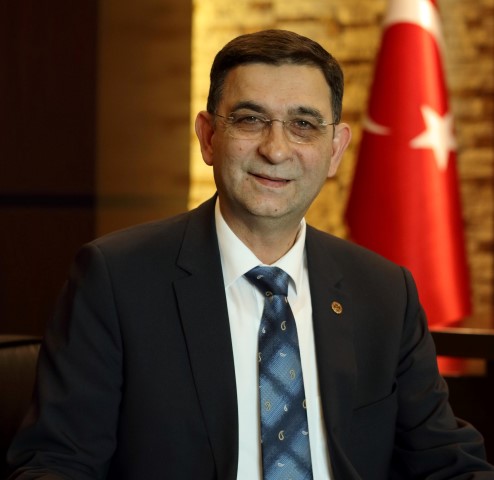 "Sevgi ve mutluluğu toplumun her kesimine yayabiliriz"