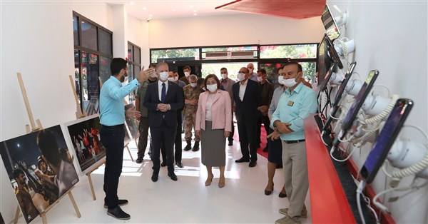 Gaziantep Protololü, 15 Temmuz Demokrasi Müzesi’ni ziyaret Etti