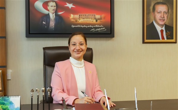 Milletvekili Dr. Derya Bakbak’tan Mevlid-i Nebi Gecesi mesajı