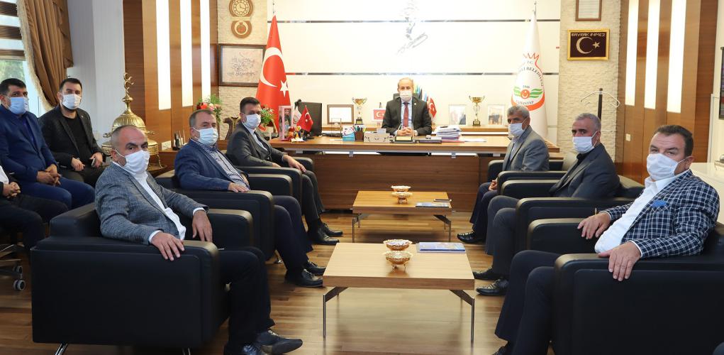 Başkan Çıkmaz'dan, Oğuzeli Belediye Başkanı Kılıç'a ziyaret