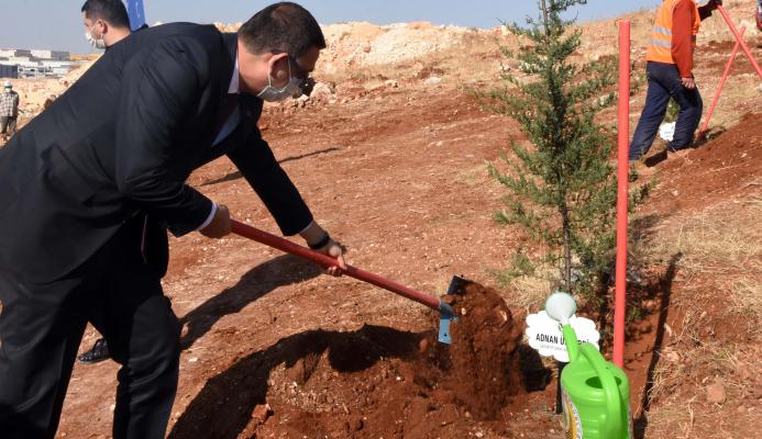 GSO'nun Yılbaşı Hediyesi GAGİAD Ormanına Fidan Bağışı