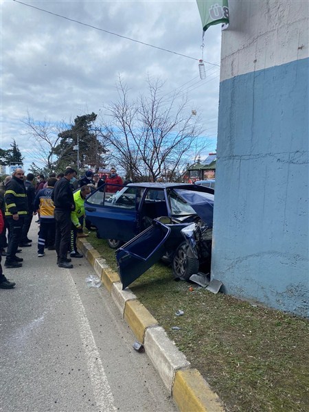 Giresun’daTrafik Kazası: 1 Ölü, 4 Yaralı