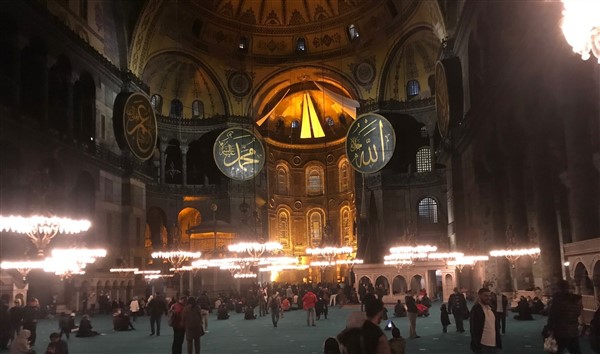 Ayasofya-i Kebir Camii Şerifi’nde Beraat Kandili sevinci