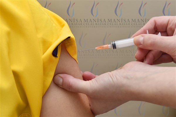 Sinovac Aşısının Bağışıklığı Yüzde 99 Kuvvetlendirdiği Kanıtlandı