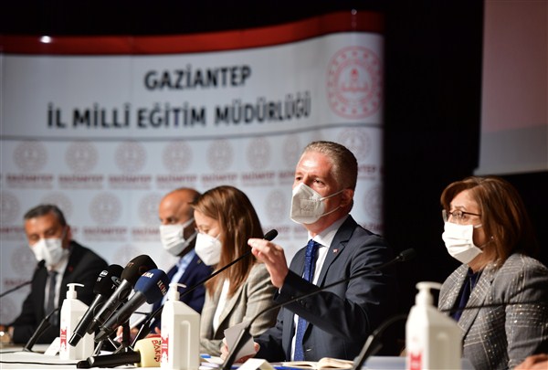 Gaziantep'in Eğitim Yatırımları Konuşuldu