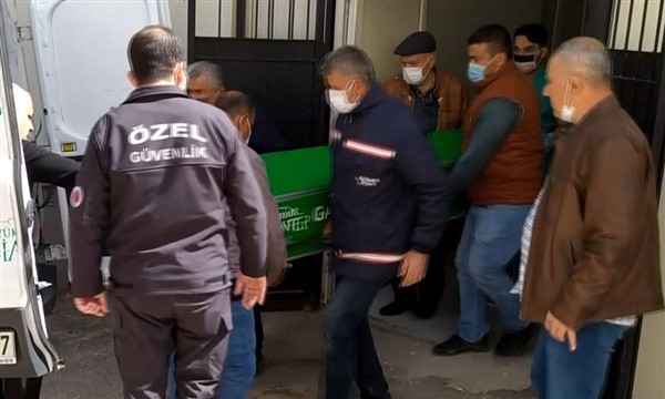 İnşaattan Düşen İşçi 10 Günlük Yaşam Savaşını Kaybetti