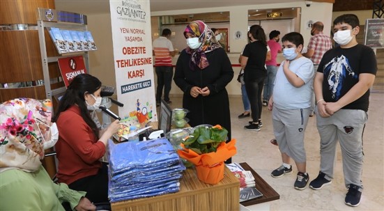 Gaziantep'te vatandaşların vücut analizi yapıldı