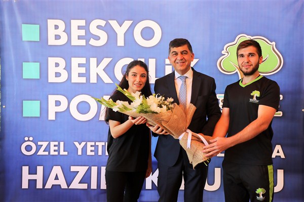 Fadıloğlu: “Hayallerine Yürüdükleri Yolda Yanlarındayız”