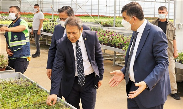 Vekil Şahin:'' Şehitkamil Belediyemizin Harika Hizmetleriyle Tanıştık''