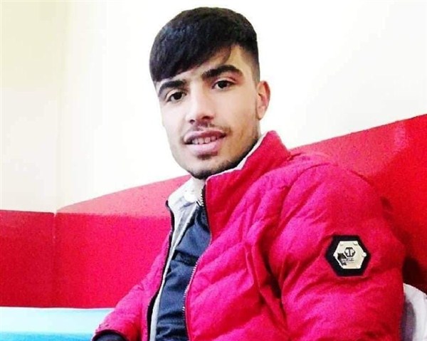 Üzerine Yıldırım Düşen Genç Hayatını Kaybetti