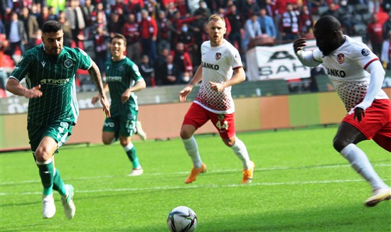 Gaziantep FK, Konyaspor'a geçit vermedi