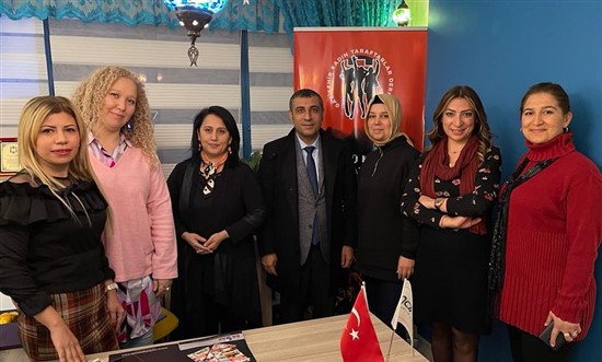 Milletvekili Tasdoğan, Gazişehir Kadın Taraftarlar Derneği’ni ziyaret etti