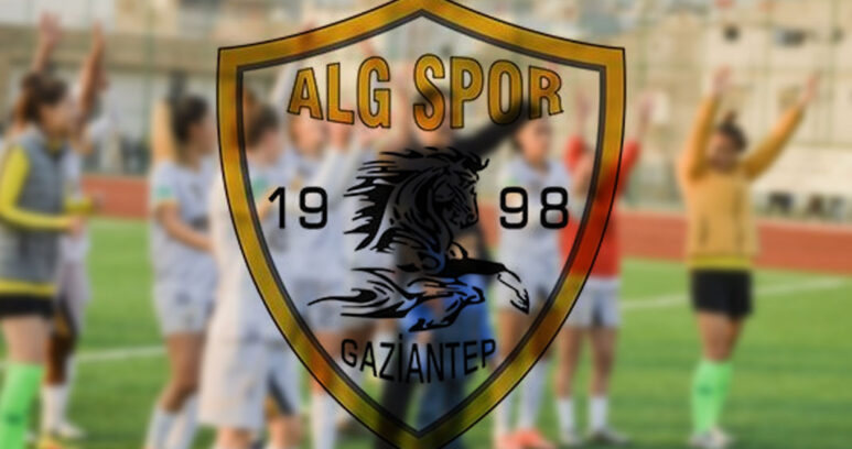 Algspor Yarı Finalde