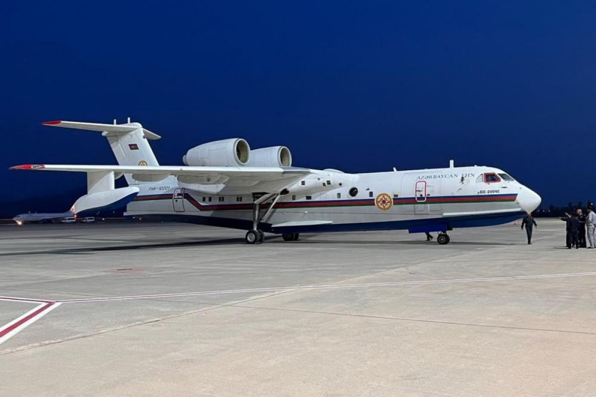Azerbaycan ’ın Marmaris orman yangını için gönderdiği amfibi uçak Muğla ’ya geldi