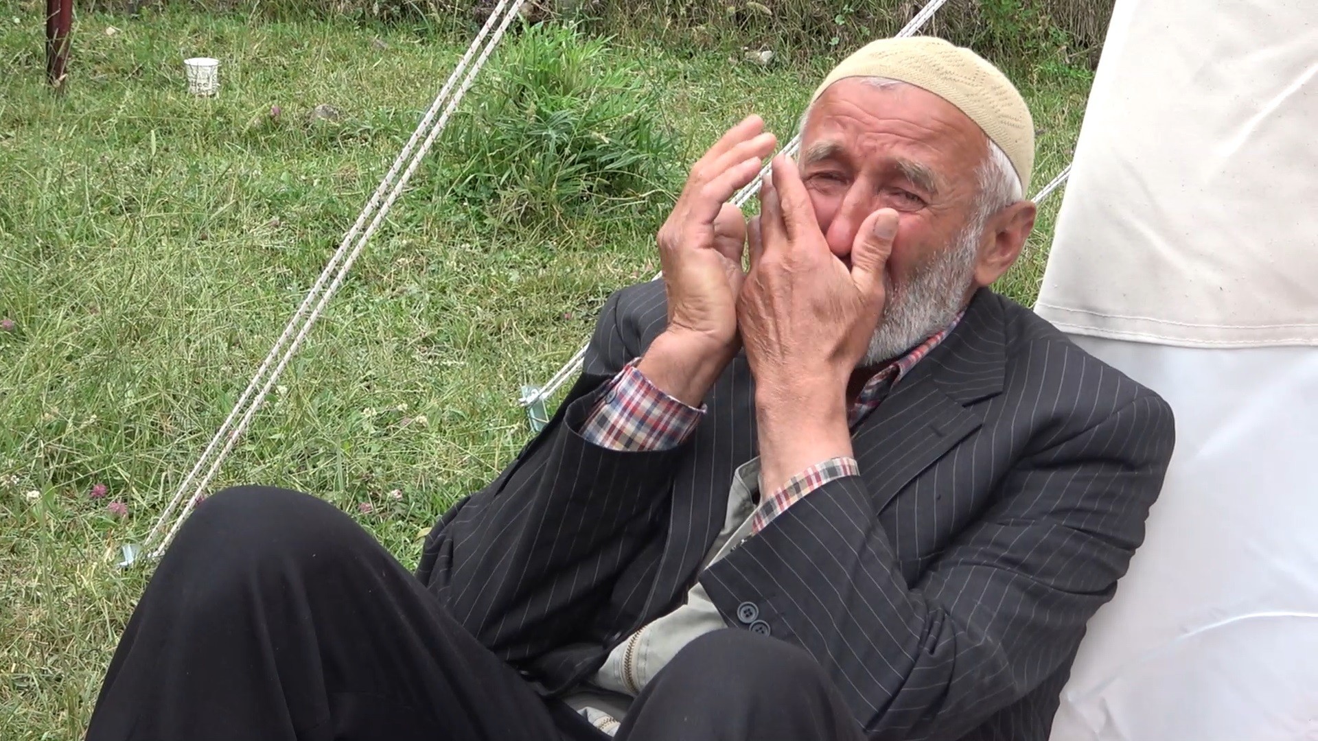 Bakan Kurum, sele kapılan 22 yaşındaki gencin babasıyla görüştü