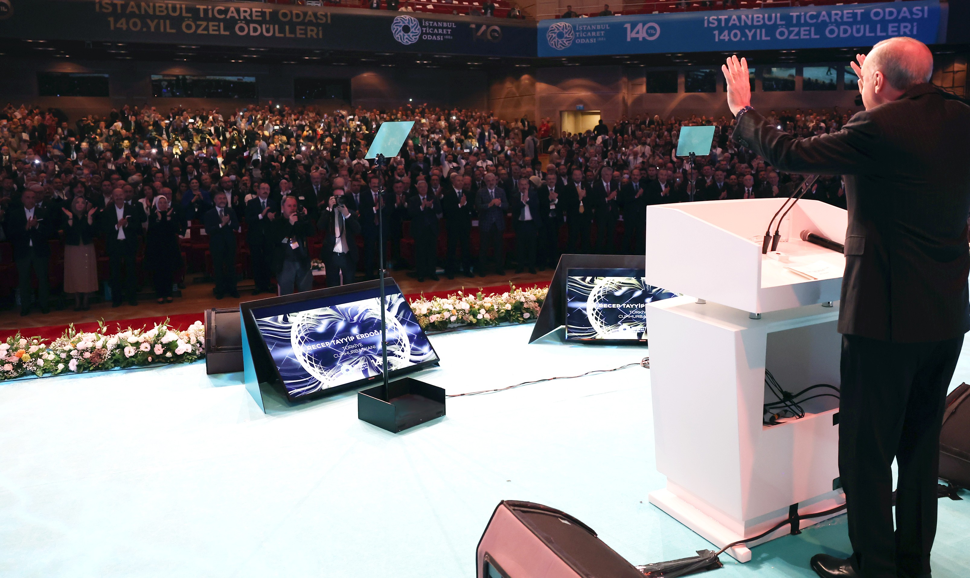 Cumhurbaşkanı Erdoğan ’dan çalışanlara ve iş verenlere destek müjdesi