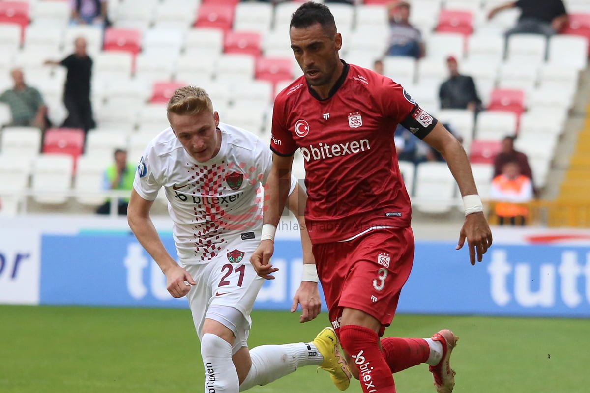 Volkan Demirel'li Hatayspor ilk kez kazandı! Volkan Demirel'li Hatayspor ilk kez kazandı!