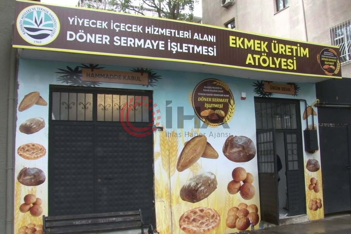 Kadıköy ’de fabrika gibi lise: Ekmek üretip, restoran işletiyor ve kahve satıyorlar