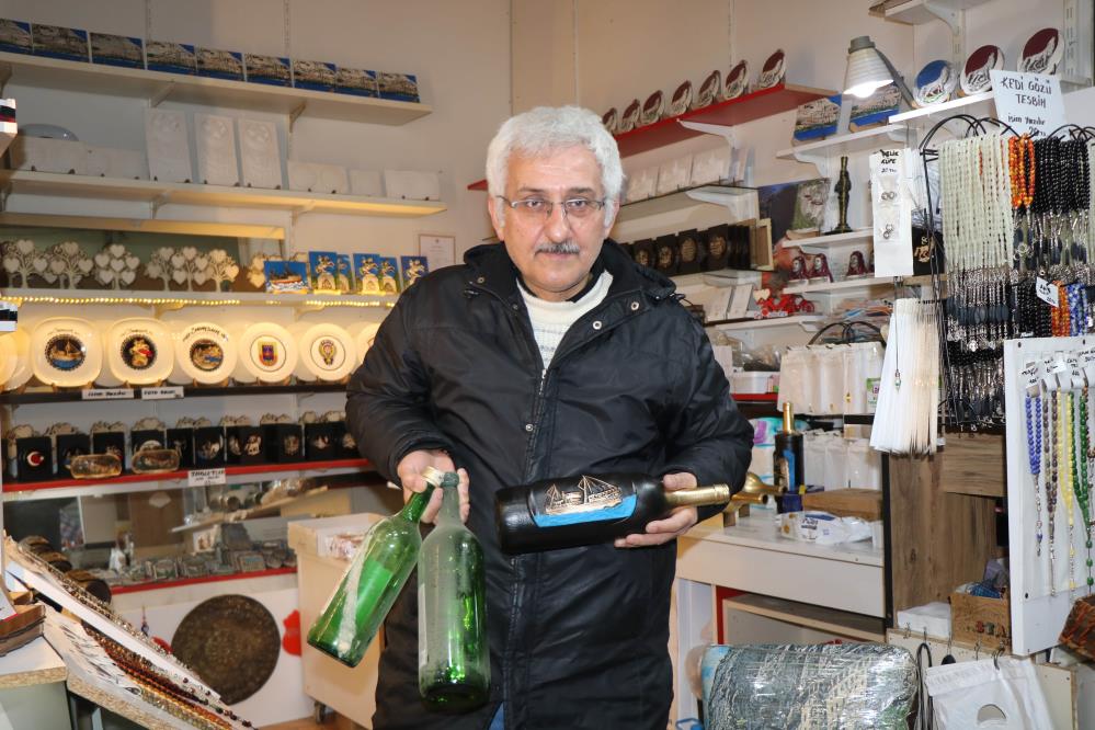 1 TL ’ye aldığı atık şişeleri Avrupa ’ya 50 euroya satıyor