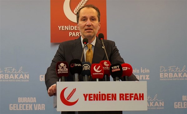 Fatih Erbakan: 'Herhangi bir ittifak içerisine girmeyeceğiz'