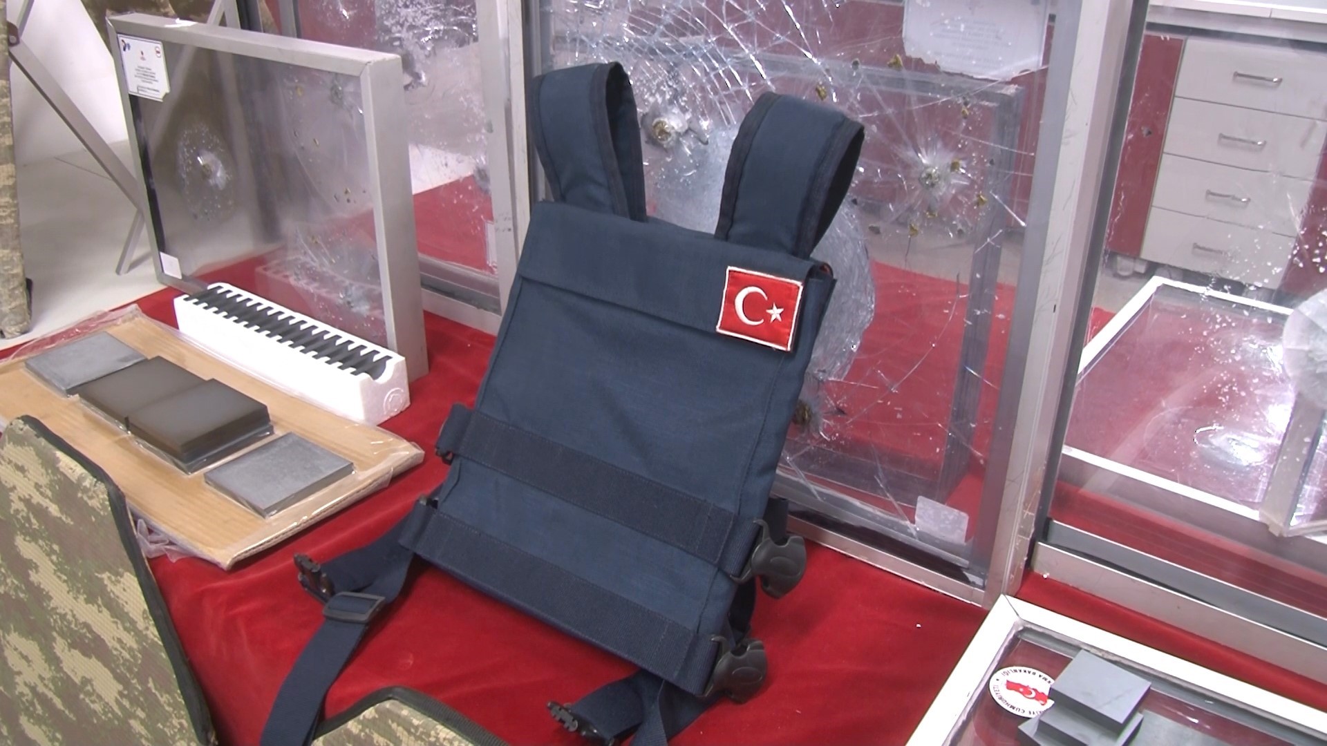 Prof. Dr. Tarık Baykara: 'Bor karbür çelik çekirdekli mermilere karşı koyabiliyor'