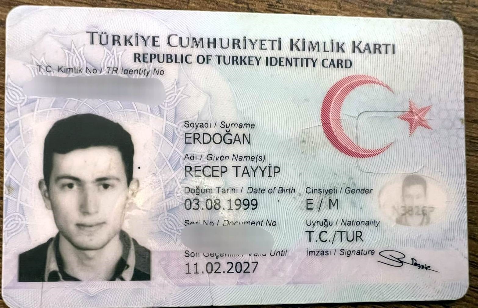 Recep Tayyip Erdoğan, Nevşehir ’den milletvekili adaylık başvurusunda bulundu