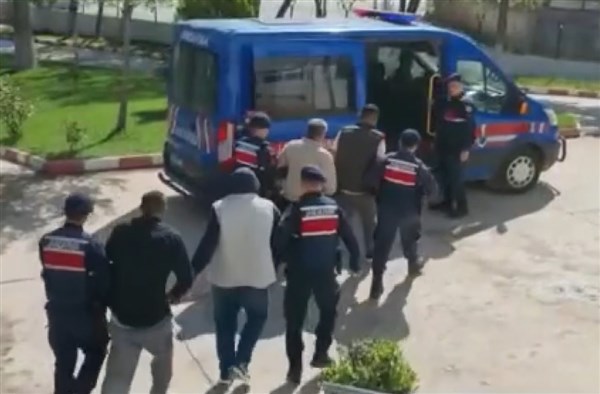 Operasyon sonucu 5 şahıs tutuklandı