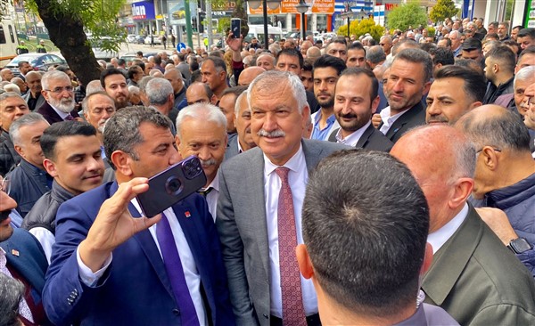 Zeydan Karalar, Gaziantep CHP Seçim Koordinasyon Merkezi açılışına katıldı