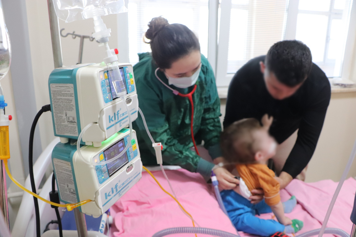 cocuklarda-artik-influenza-ve-solunum-yolu-virusleri-goruluyor