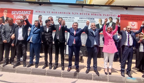 Mustafa Destici, Gaziantep'te konuştu: "Baraj sorunumuz yok"