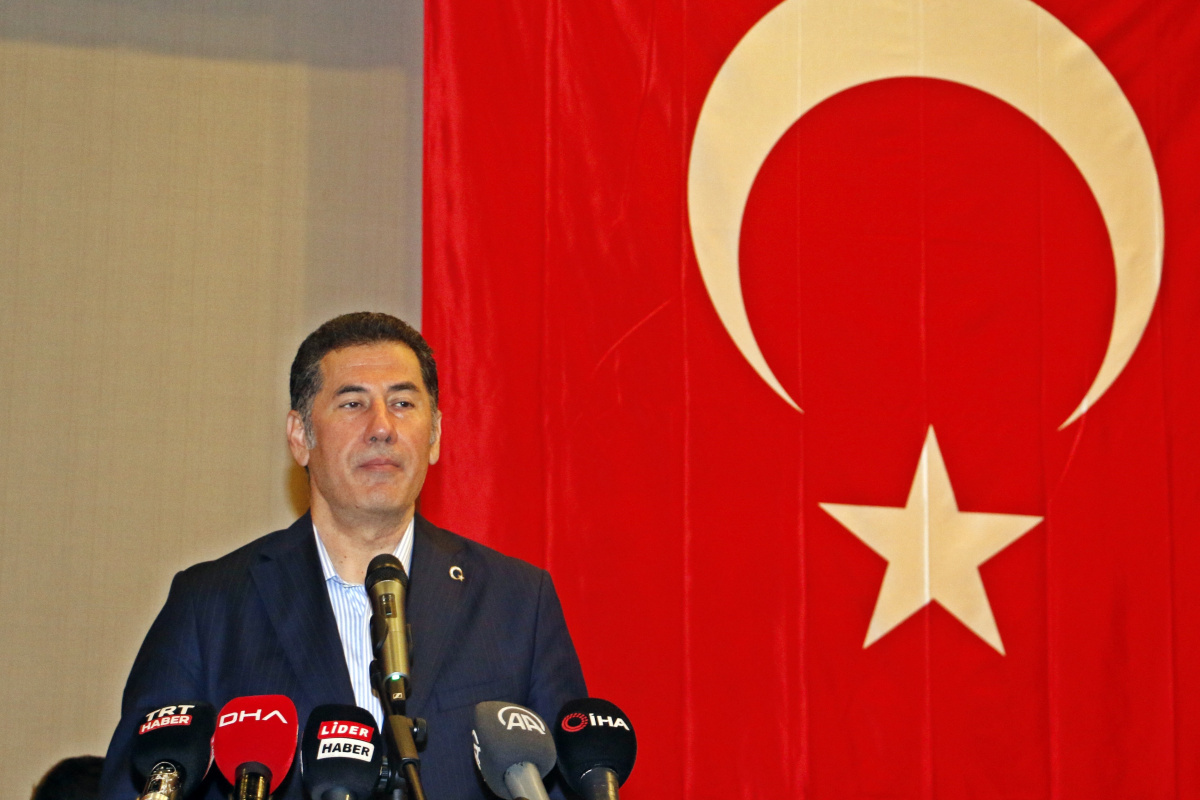 sinan-ogan-ilk-defa-acikliyorum-dedi-millet-ittifaki-ni-secmemesinin-sebebini-acikladi