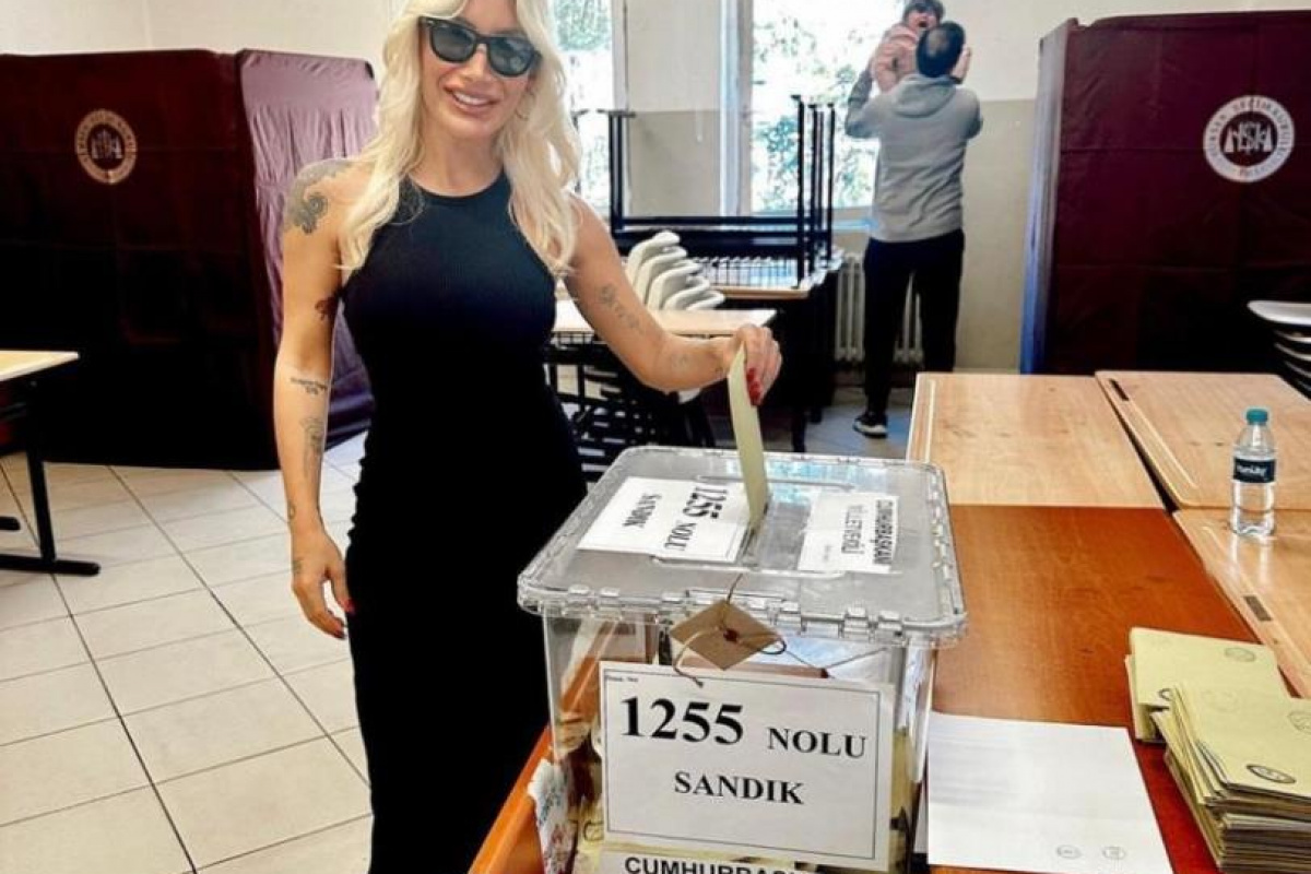 unlu-isimler-sandik-basinda-fotograflarini-paylasti