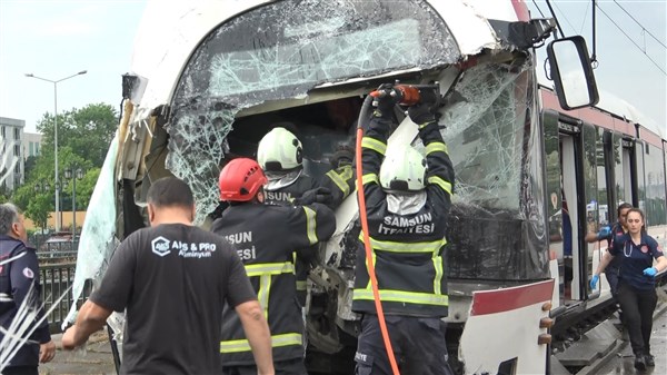 Samsun'da Tramvay Kazası: "26 yaralı"