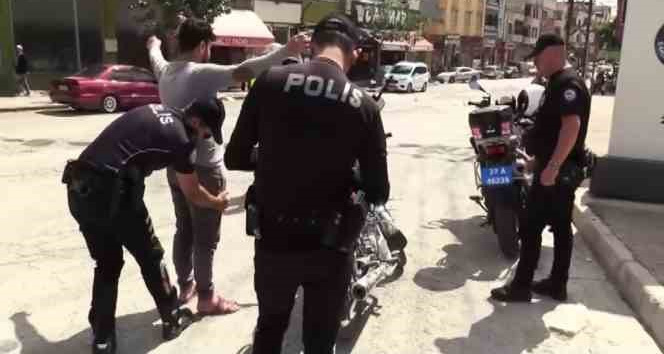 Gaziantep'te 51 motosiklet sürücüsüne 165 bin TL ceza kesildi