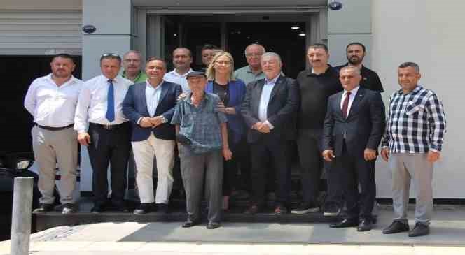 AK Partili Çankırı, İzmir ’de 230 bin esnafı dinleyecek
