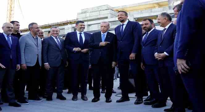 Cumhurbaşkanı Erdoğan: “Abdi İpekçi Basketbol Gelişim Merkezi ’ni 2024 ’ün Mart ayında hizmete sunmayı planlıyoruz”
