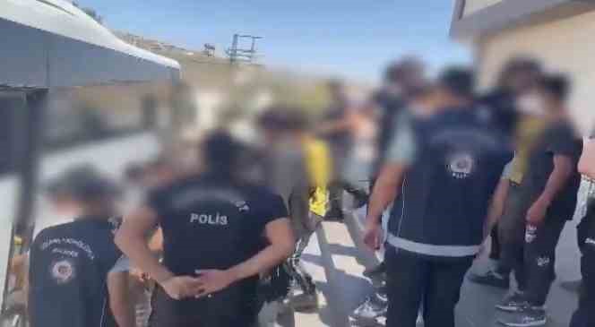 Gaziantep ’te 38 düzensiz göçmen yakalandı, 2 organizatör tutuklandı