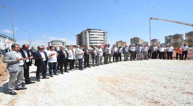 Kastamonu’da inşa edilecek kapalı pazar yerinin temeli dualarla atıldı