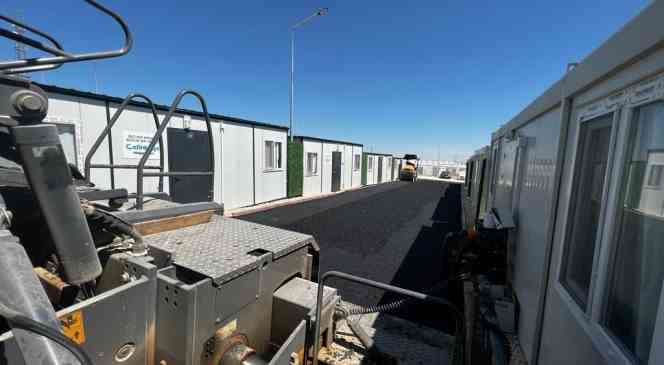 Konteyner kentte asfaltlama çalışmaları devam ediyor
