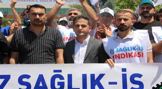 Sağlık işçilerinden geriye dönük alacakları için basın açıklaması
