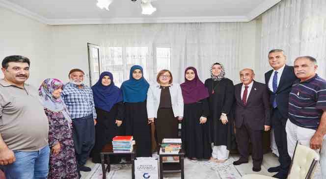 Şahin, YKS ’de dereceye giren öğrencilerle buluşuyor
