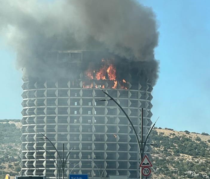 Gaziantep’te otelde yangın