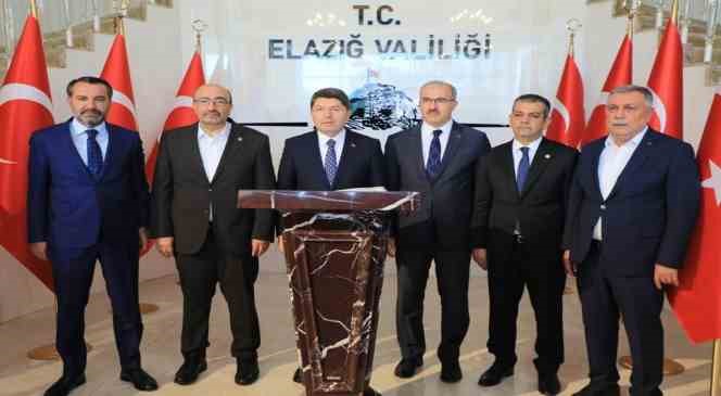 adalet-bakani-tunc-deprem-sonrasinda-tespit-davalari-ve-diger-davalarla-ilgili-ihtiyaci-karsilayabilecek-131-yeni-mahkeme-kurulmasini-sagladik