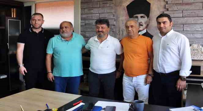 cerrahi-hastanesi-karadenizliler-hemsehriler-yardimlasma-ve-dayanisma-dernegi-ile-protokol-imzaladi
