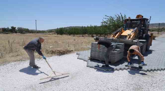 Şehitkamil ’den Ağaçlı Boyno Mahallesine kilitli parke taşı
