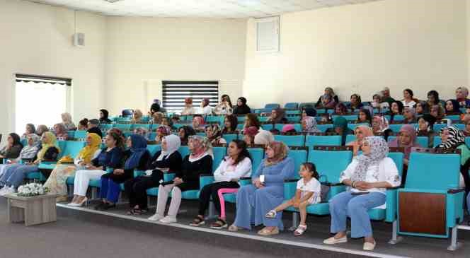 Van ’da ‘Kanser Türleri ve Erken Tanı ’ semineri
