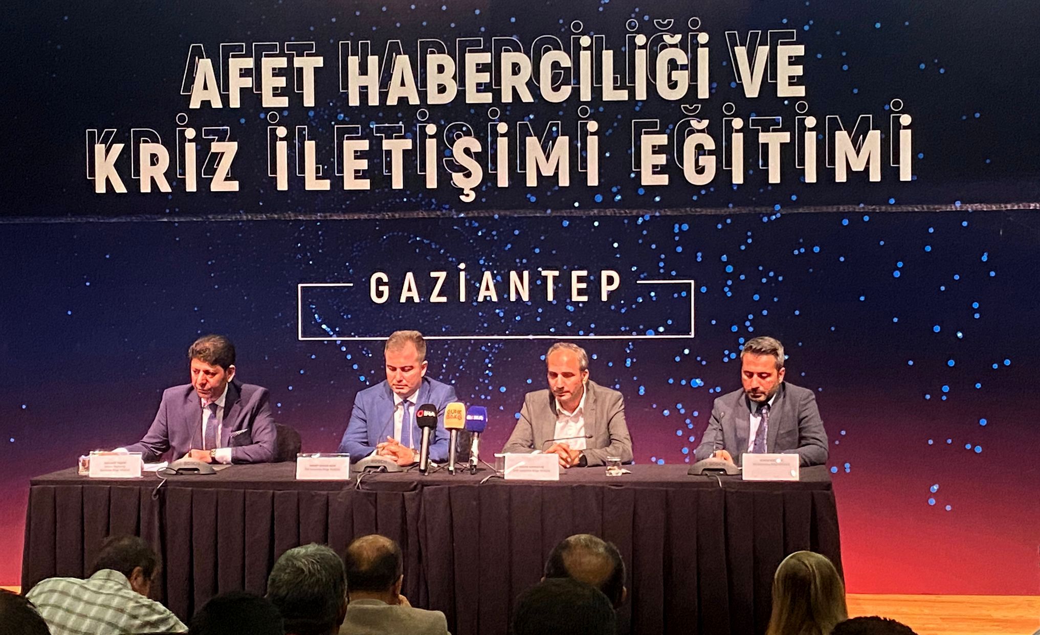 Gaziantep'te "Afet Haberciliği ve Kriz İletişimi Eğitimi" düzenlendi