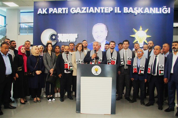 AK Parti Gaziantep İl Başkanlığı İsrail saldırılarına tepki gösterdi AK Parti Gaziantep İl Başkanlığı İsrail saldırılarına tepki gösterdi