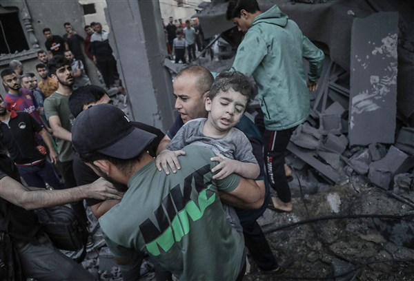 İsrail hava saldırılarında 120 Filistinli öldü