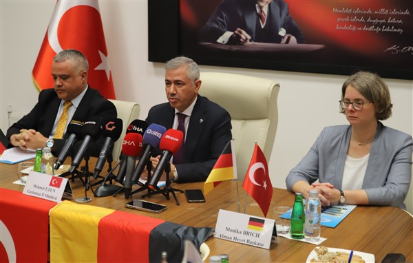 Türk ve Alman heyeti sosyal güvenlik hakları danışma günlerinde bir araya geldi